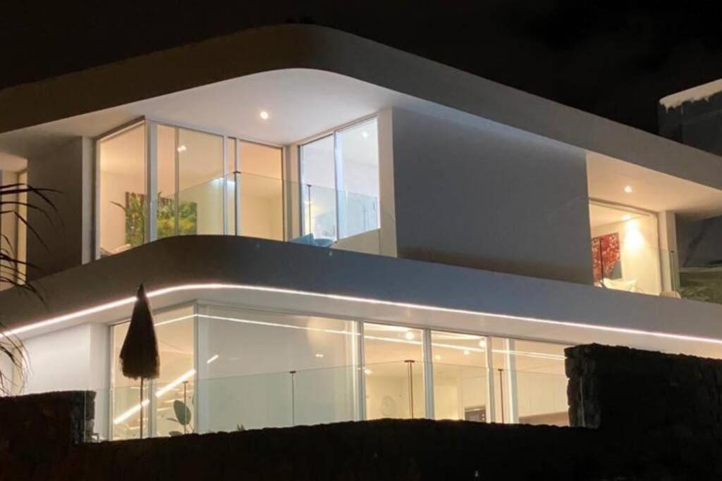 Luxury Villa - New Building With Panoramic Sea View Costa Adeje  Eksteriør billede